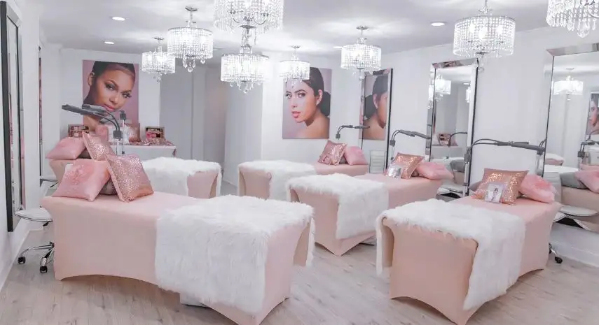 Girlkin Lashes  | lash studio