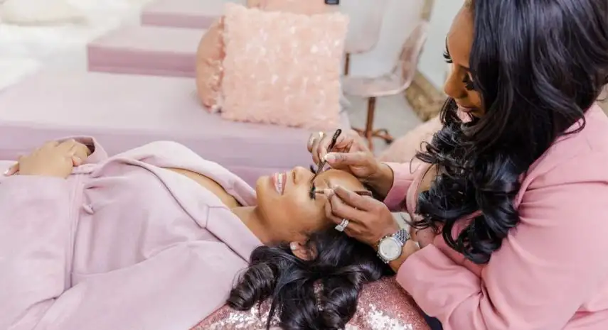 Girlkin Lashes  | lash studio