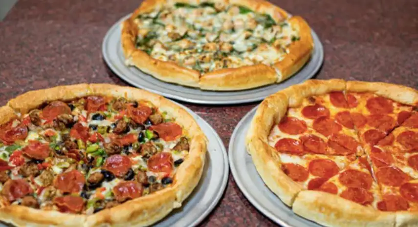 Gondolier Pizza Franchise Opportunity | Italian restaurant image 3