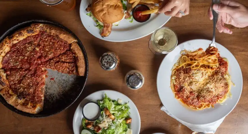 Green Mill Restaurant and Bar Opportunity image 3