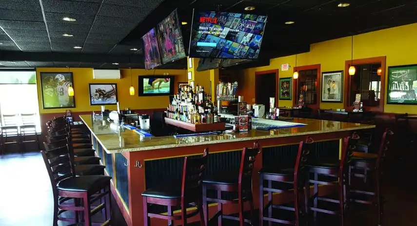 Ground Round Grill & Bar Opportunity image 3