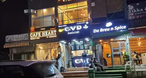 GVD Soni’s Cafe Franchise Cost, Fees, Opportunity