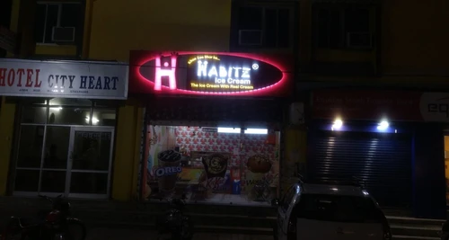 Habitz Ice Cream Franchise Cost, Fees, Opportunity