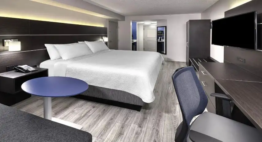 Holiday Inn Express Canada