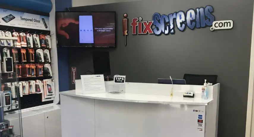iFixScreens