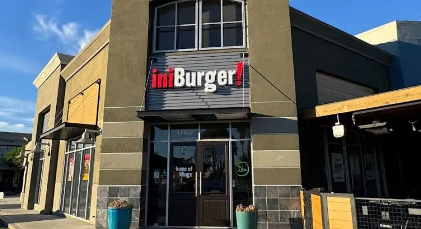iniBurger Franchise Cost, Fees, Opportunities