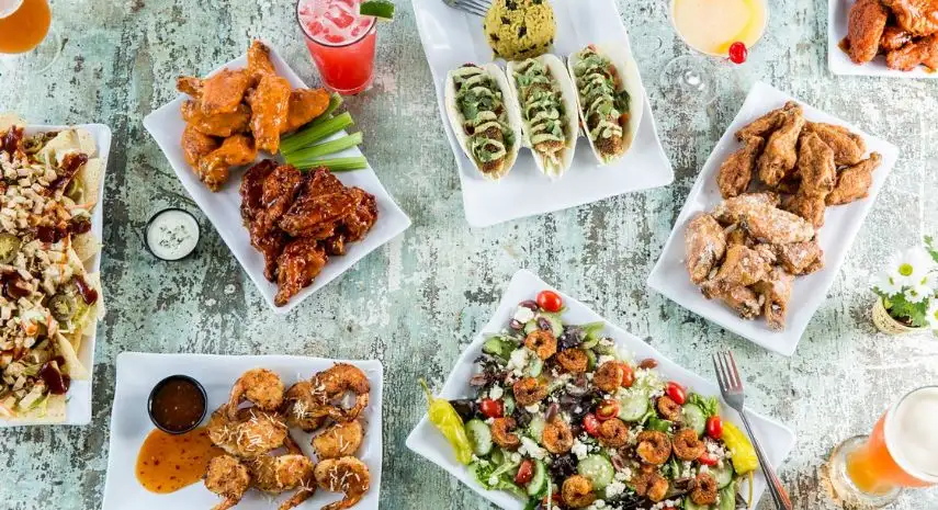 Island Wing Company Franchise Opportunity image 4