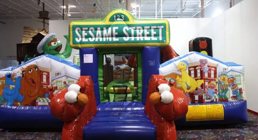 Jump!Zone Party and Play Centers