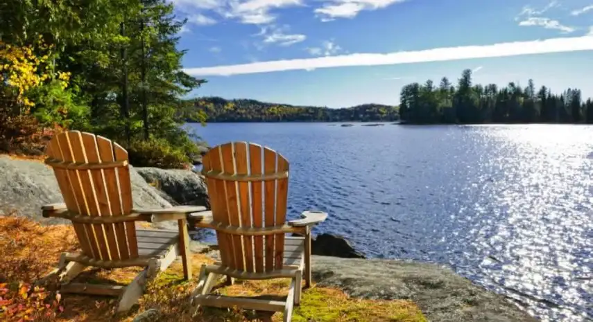 Lakefront Living International, LLC