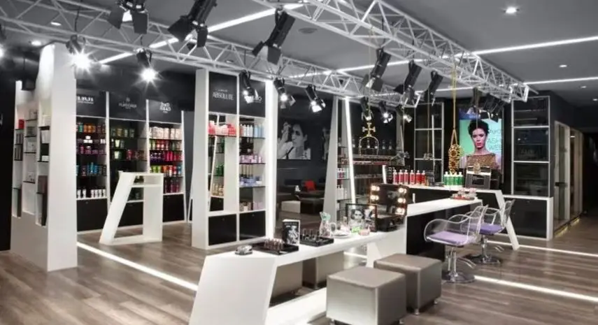 Lakmé Salon  in India