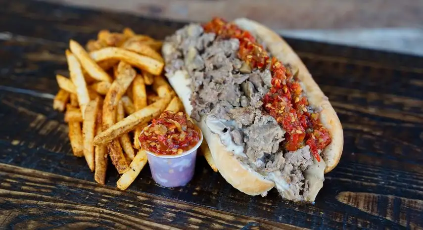 Lefty’s Cheesesteak Franchise Opportunity image 3