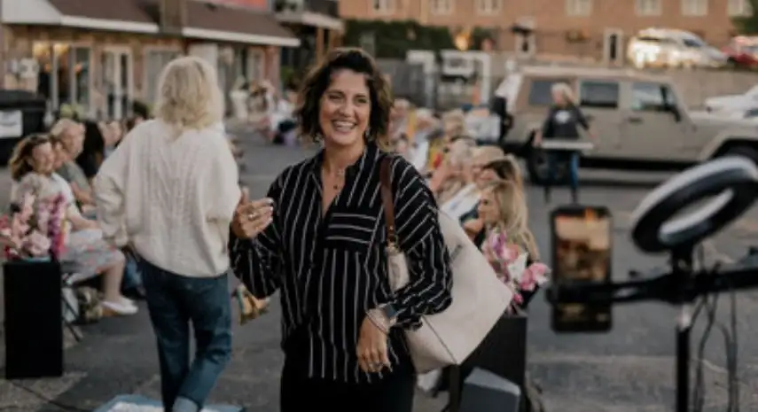 Lillians Fashion Boutique Franchise for Sale image 3