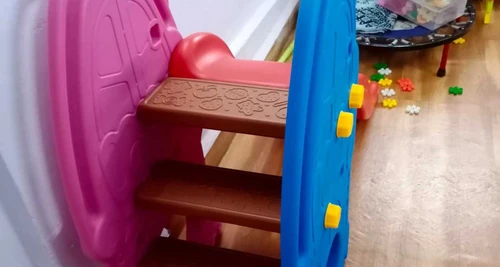 Little Sprouts Play School