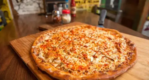 Lost Pizza Co. Franchise Cost & Fees Opportunity image 4