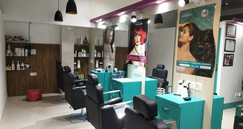 Luxus Salon and Wellness Franchise For Sale