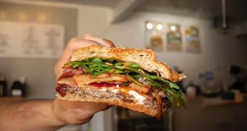 M2O Burgers  - Cost & Fees