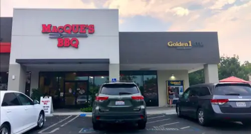 MacQUE’S BBQ Cost & Fees Franchise Opportunity