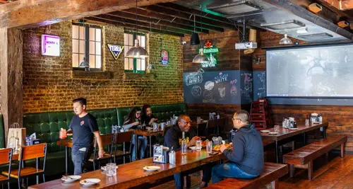 Mad for Chicken Cost & Fees Franchise Opportunity image 3