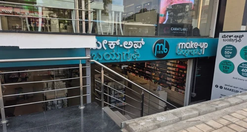Makeup Biography Franchise Cost, Fees, Opportunity