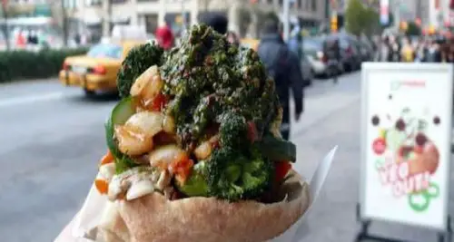 Maoz Vegetarian Franchise Cost & Fees Opportunity