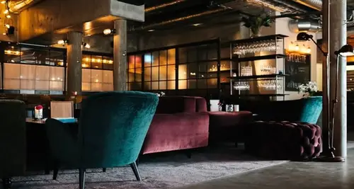 Martini Spa & Lounge