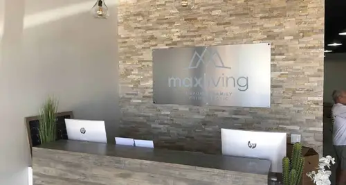 MaxLiving Franchise Opportunity - Chiropractic & Wellness image 3