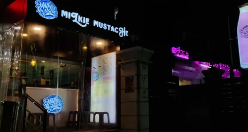 Milkie Mustache Franchise Cost, Fees, Opportunities
