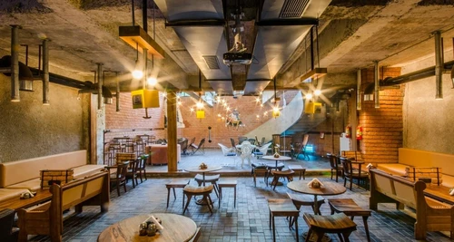 Mocha Cafe & Bar Franchise Cost, Fees, Opportunities