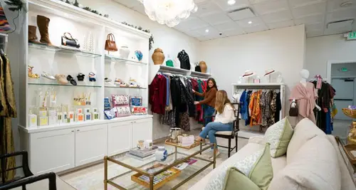 Monkee’s Women’s Boutique