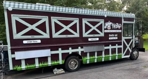 Moo Thru  - Farm-Fresh Ice Cream