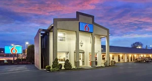 Motel 6 Franchise Cost, Fees & Opportunities