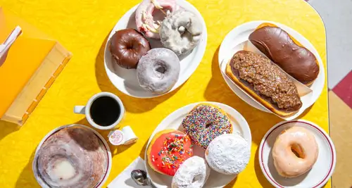 Mr. Ronnie's Famous Hot Donuts