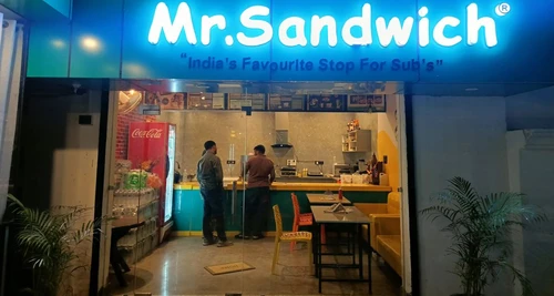 Mr. Sandwich Franchise Cost, Fees, Opportunity