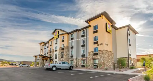 My Place Hotels Franchise Cost & Fees Opportunity