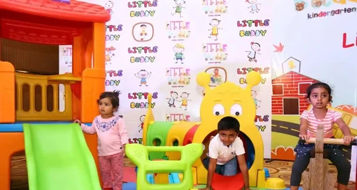 Oi Play School Franchise Cost, Fees, Opportunity