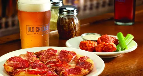 Old Chicago Pizza & Taproom