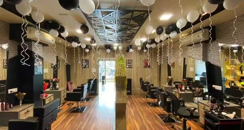 Orphic International Unisex Salon & Spa Franchise For Sale