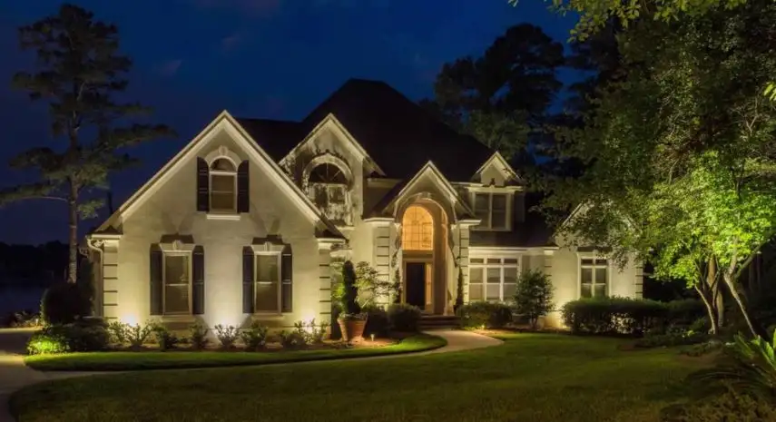 Outdoor Lighting Perspectives Canada Franchise Opportunities image 3