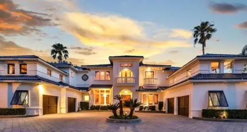 Picture-Perfect Staging & Home Management Franchise For Sale