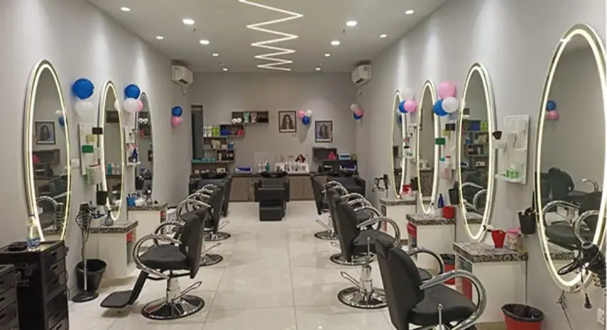 Pinks n Bloos Beauty Salons India