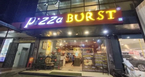Pizza Burst Franchise Cost, Fees, Opportunity