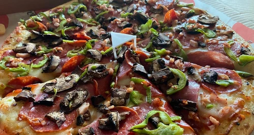 Pizza Hotline Franchise Cost, Fees, Opportunities