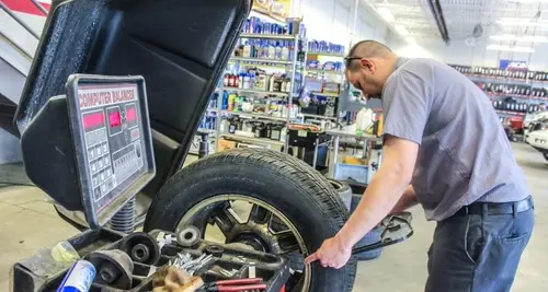 Rad Air Complete Car Care Franchise Opportunity image 4