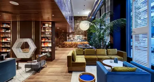 Radisson Blu Franchise Cost & Fees Opportunities