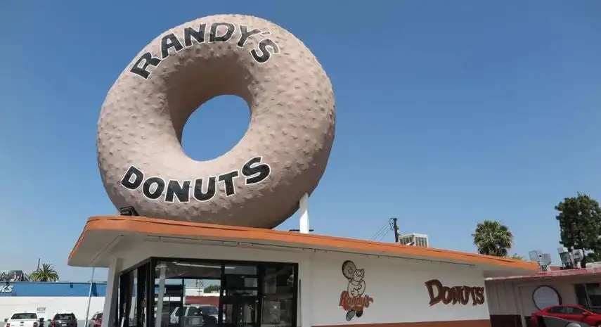 Randy’s Donuts USA Franchise Opportunity