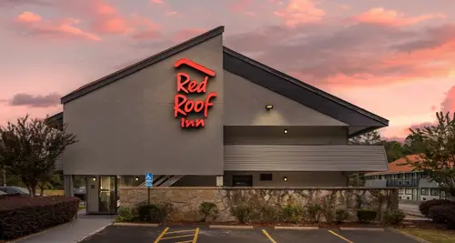 Red Roof Inn Franchise Cost & Fees Opportunities