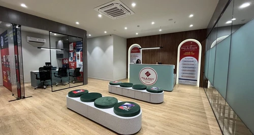Red & White Skill Education Franchise For Sale