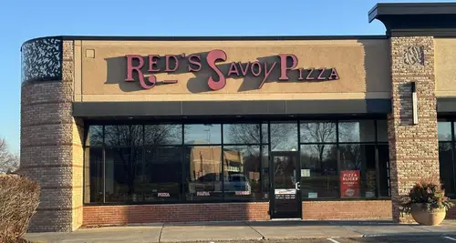 Red’s Savoy Pizza Franchise Cost & Fees Opportunities