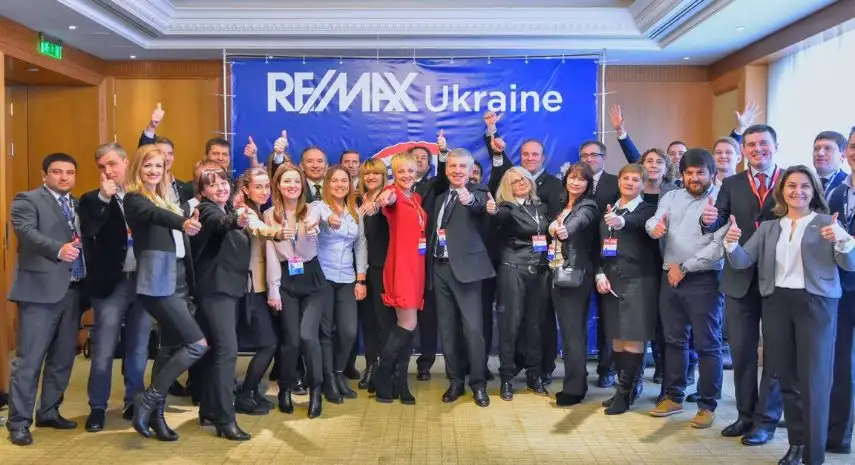 RE/MAX Franchise USA Overview | real estate image 2