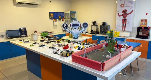 RoboSmart Labs Franchise Cost, Fees, Opportunity